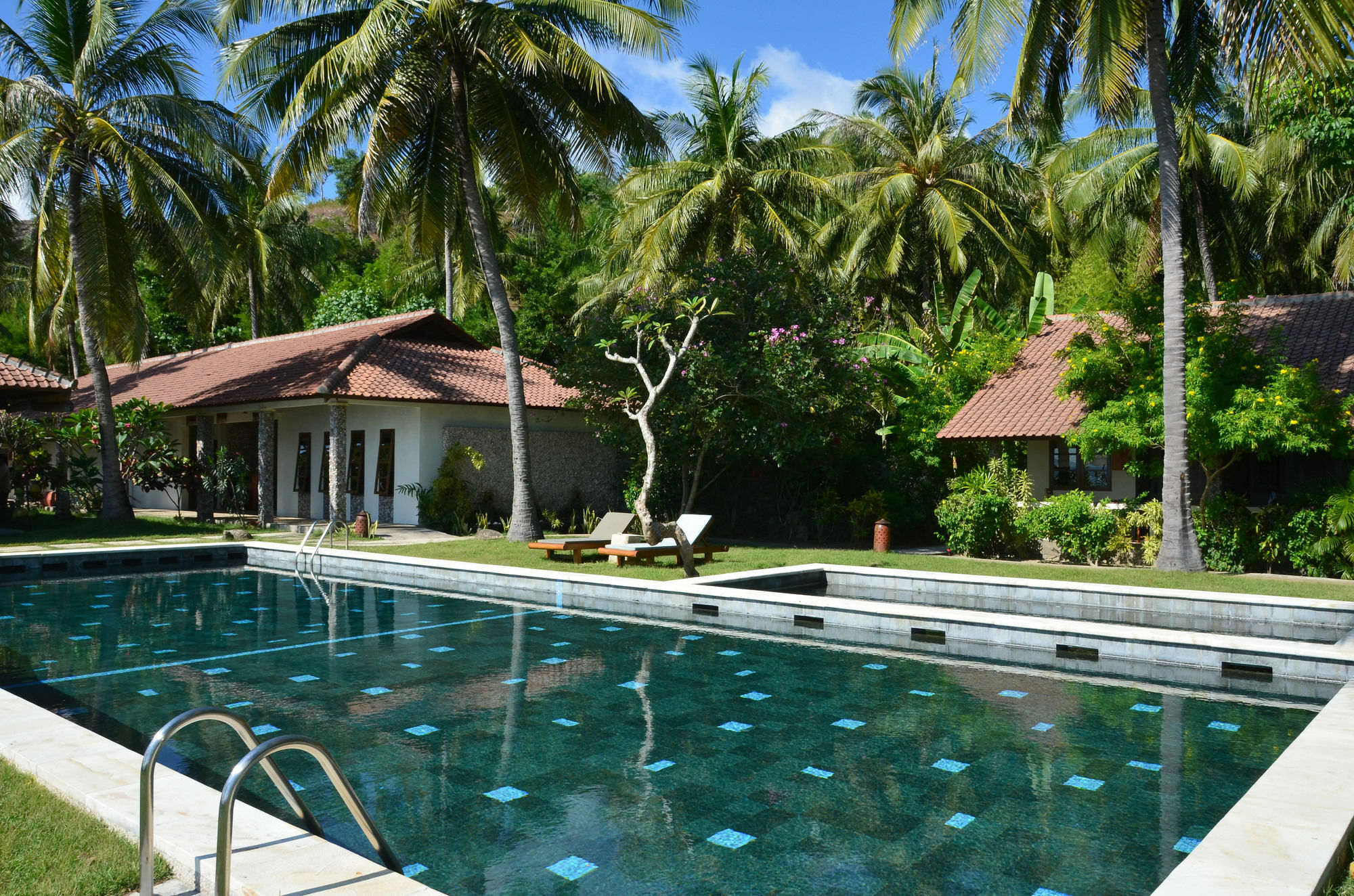 Cocotinos Sekotong Lombok Resort Sekotong Barat